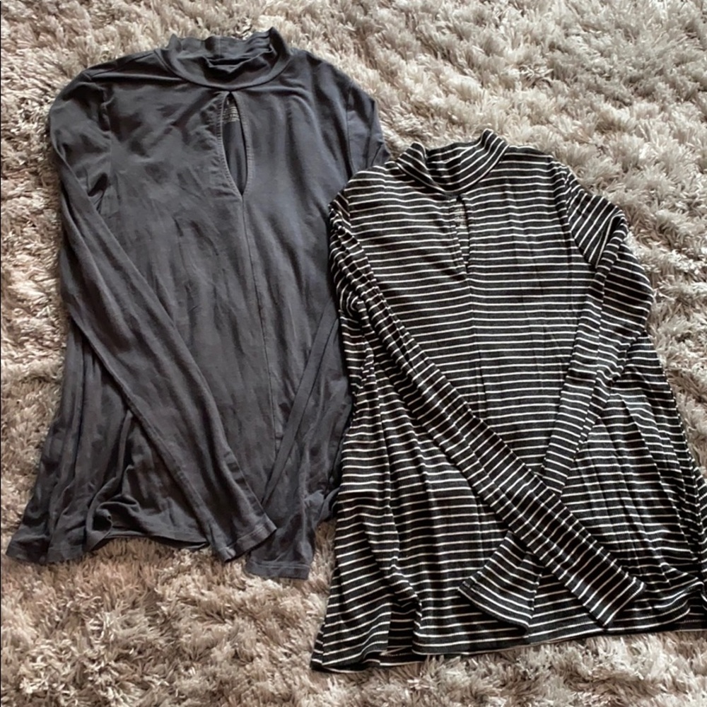 American Eagle Casual Turtlenecks XS - Set of Two